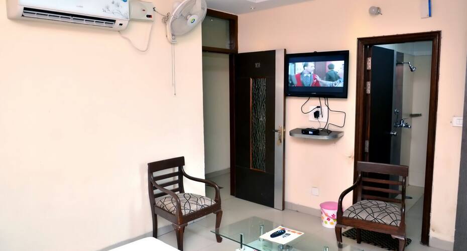 Hotel Staywell, Chandigarh 3